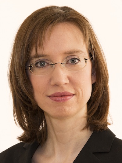 Laura Schillings, Französisch, Deutsch