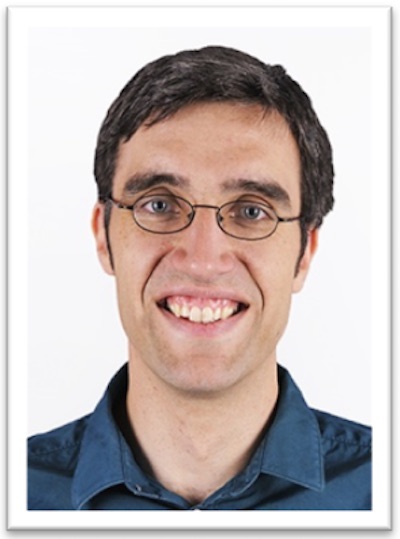 David Terhart, Deutsch, Niederländisch, Englisch