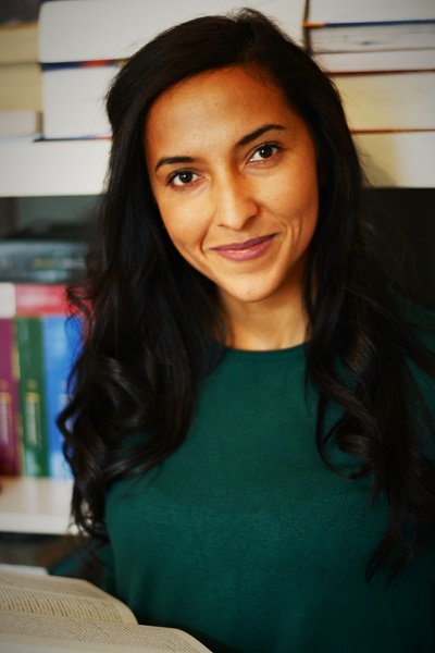 Natalia Soto, Spanisch, Deutsch, Englisch