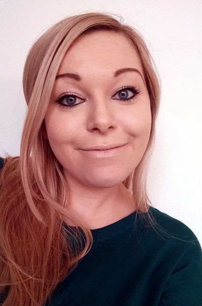 Carina Lippl, Deutsch, Englisch, Spanisch